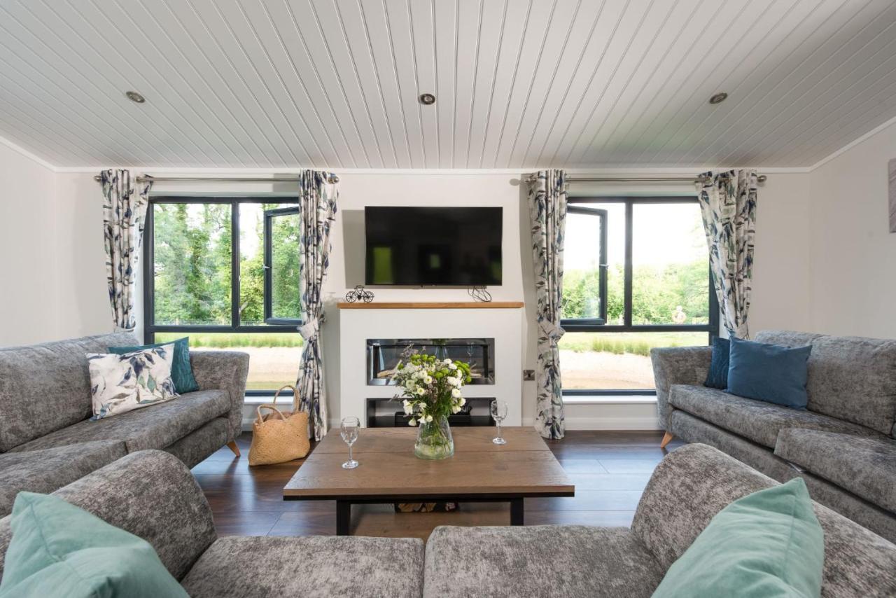 Lilac Lodge, 22 Roadford Lake Lodges Lifton Екстериор снимка