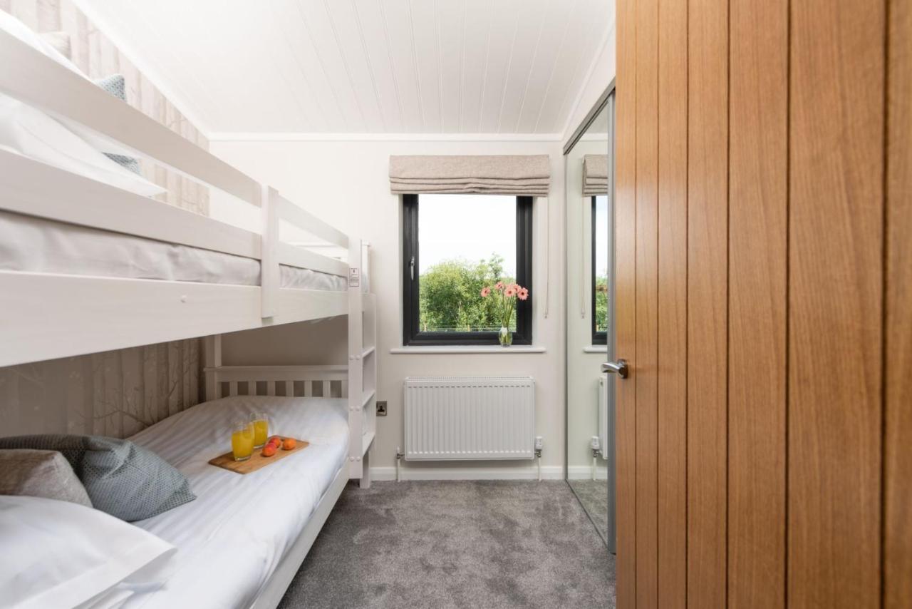 Lilac Lodge, 22 Roadford Lake Lodges Lifton Екстериор снимка