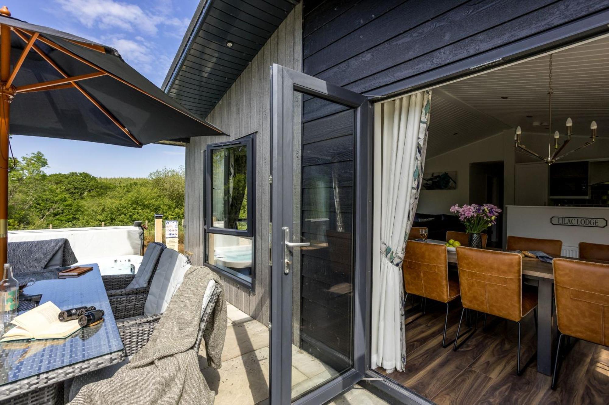 Lilac Lodge, 22 Roadford Lake Lodges Lifton Екстериор снимка
